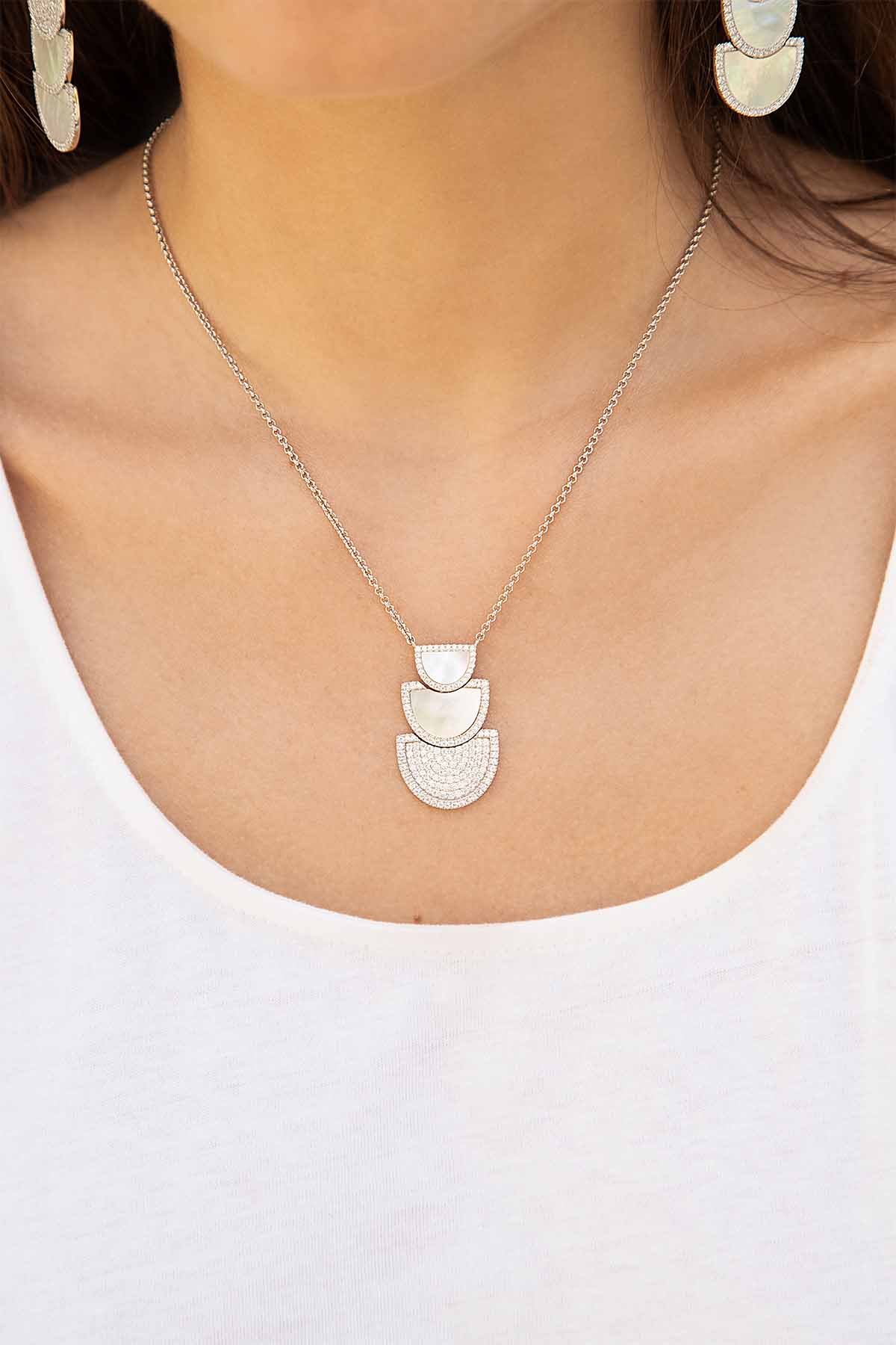 APM Monaco - Half Moon Adjustable Necklace with Nacre