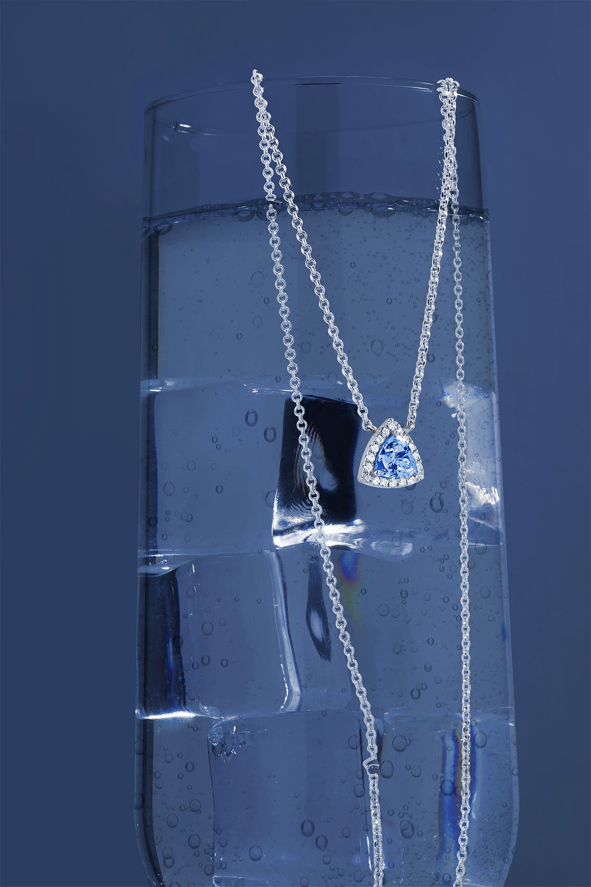 Blue Pavé Triangle Adjustable Necklace - APM Monaco
