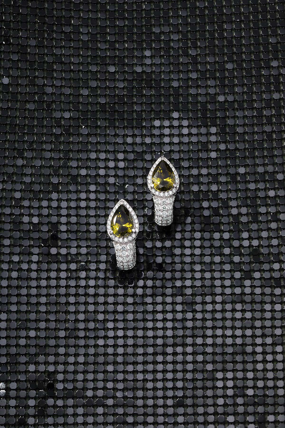 APM Monaco Huggie Earrings With Khaki Pear Stones in Silver