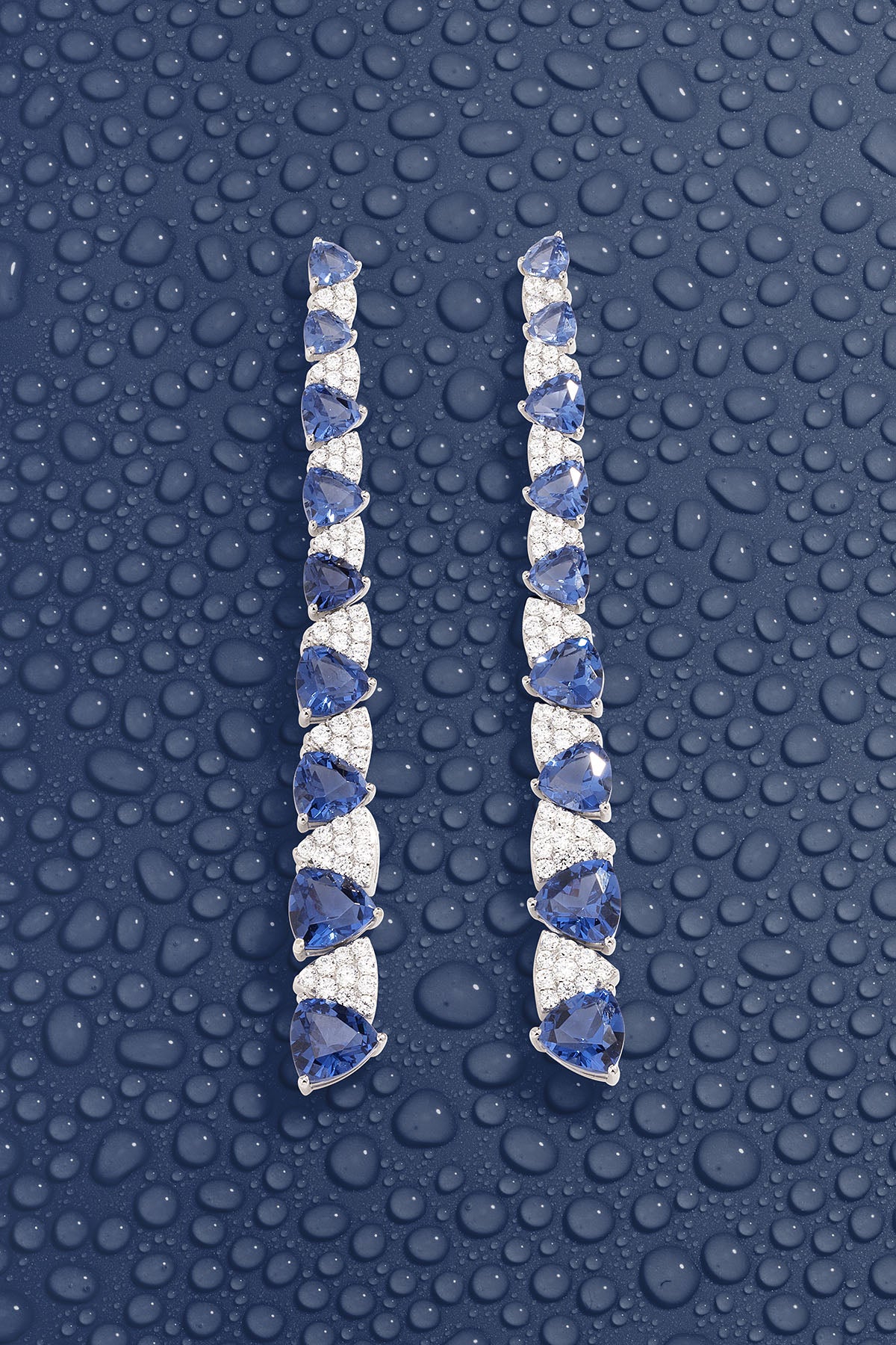 APM Moanco White And Blue Triangle Drop Earrings in Silver